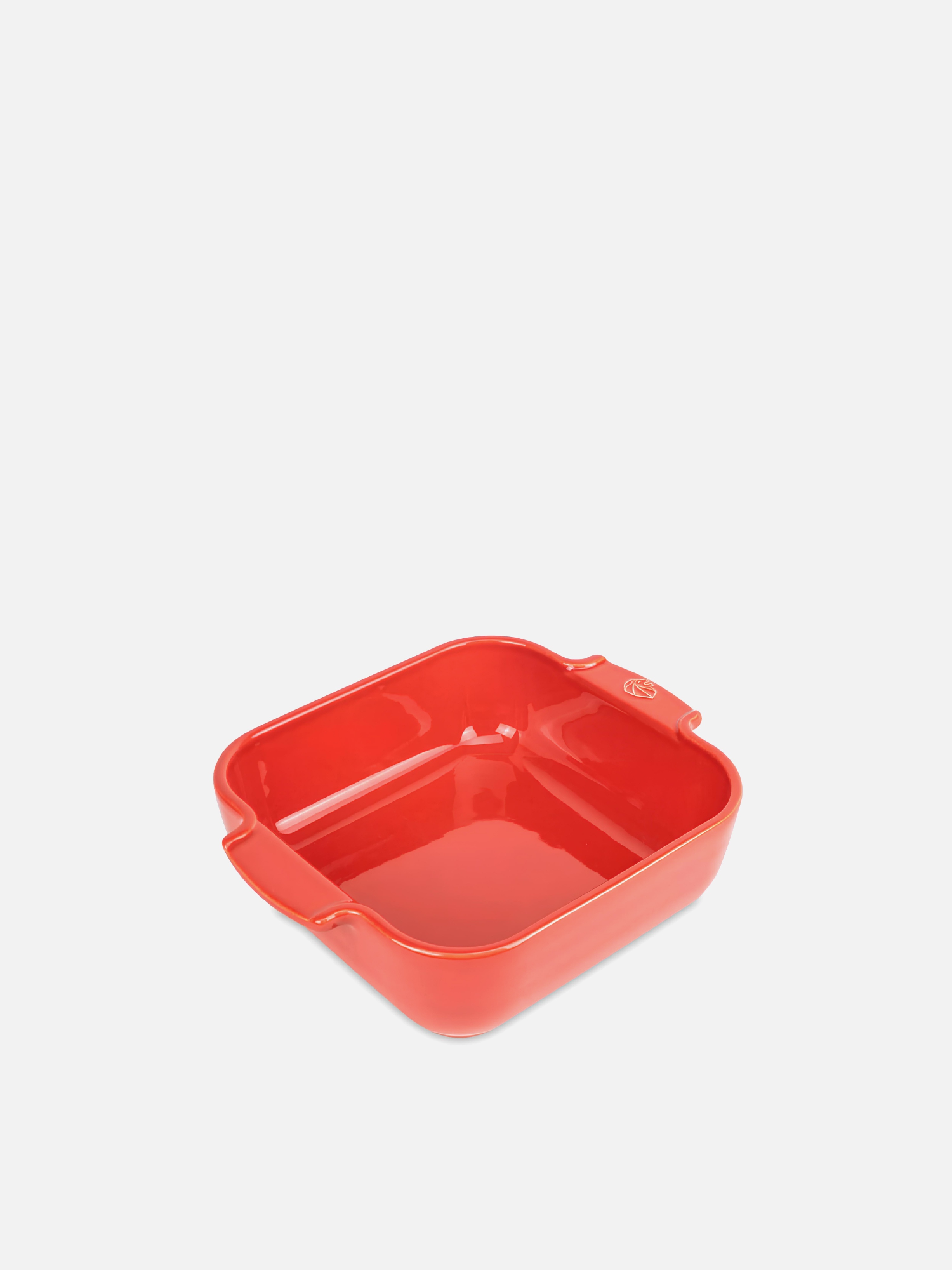 Форма для запекания Peugeot квадратная 21 см 1,1 л, red