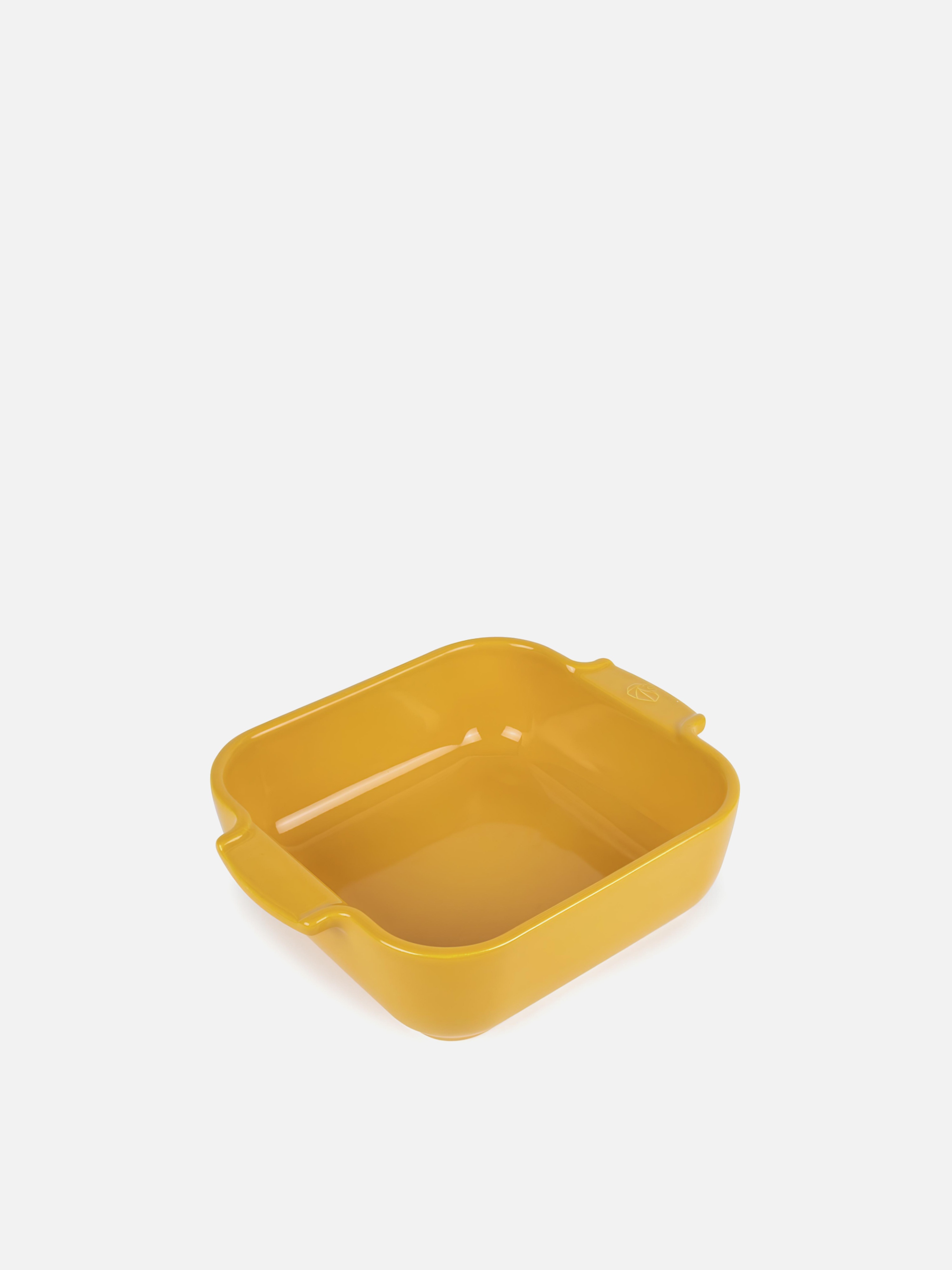 Форма для запекания Peugeot квадратная 21 см 1,1 л, saffron yellow